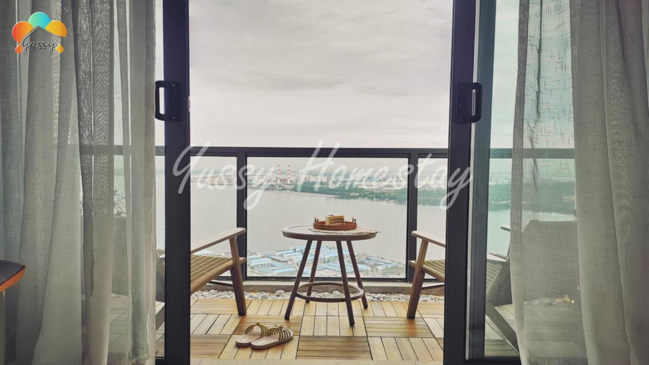 Yussy 2 Bedroom Sea View Condo At R&F Princess Cove Johor Bahru Exteriér fotografie